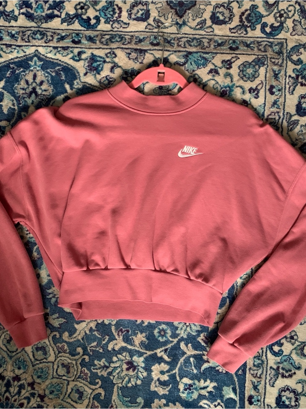 Nike Women’s Sportswear Club Fleece Boxy Cropped Crew Sweatshirt - Pink